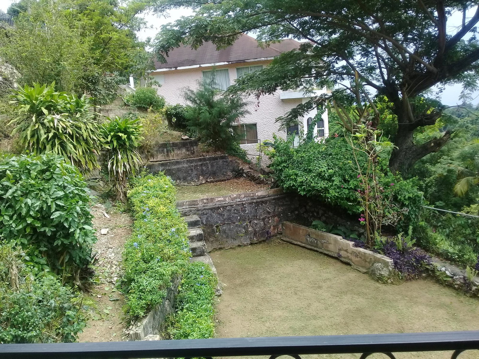 Seventh image of 3-5 Bridgemount Heights in Kingston 9, St. Andrew, Jamaica - property is For Rent