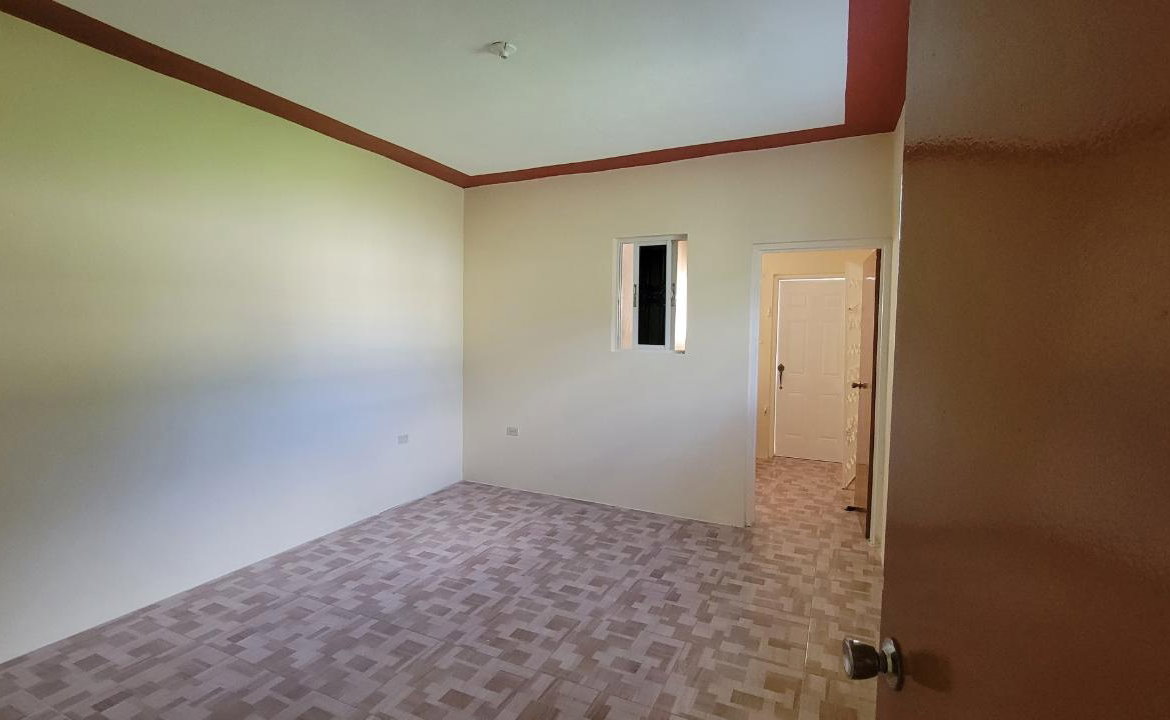 Seventh image of 1-118 Claremont Heights in Old Harbour, St. Catherine, Jamaica - property is For Rent