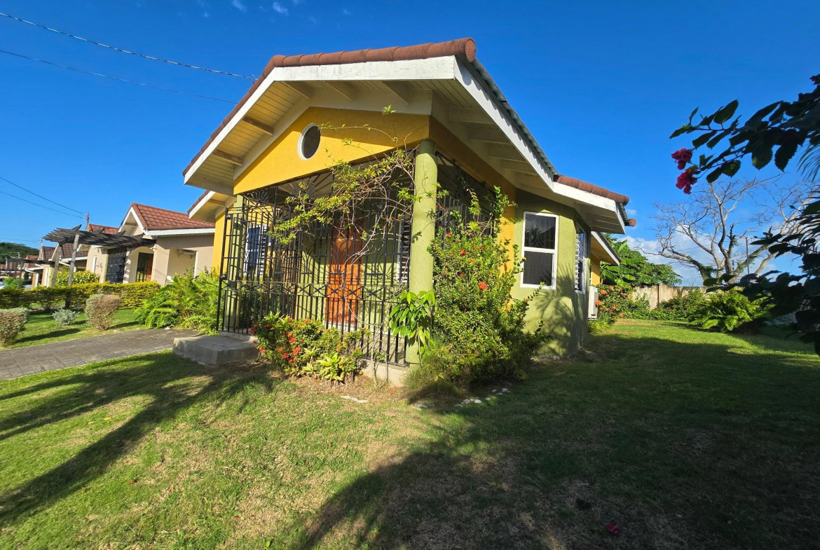 Second image of Drax Hall Manor in St. Ann's Bay, St. Ann, Jamaica - property is For Rent
