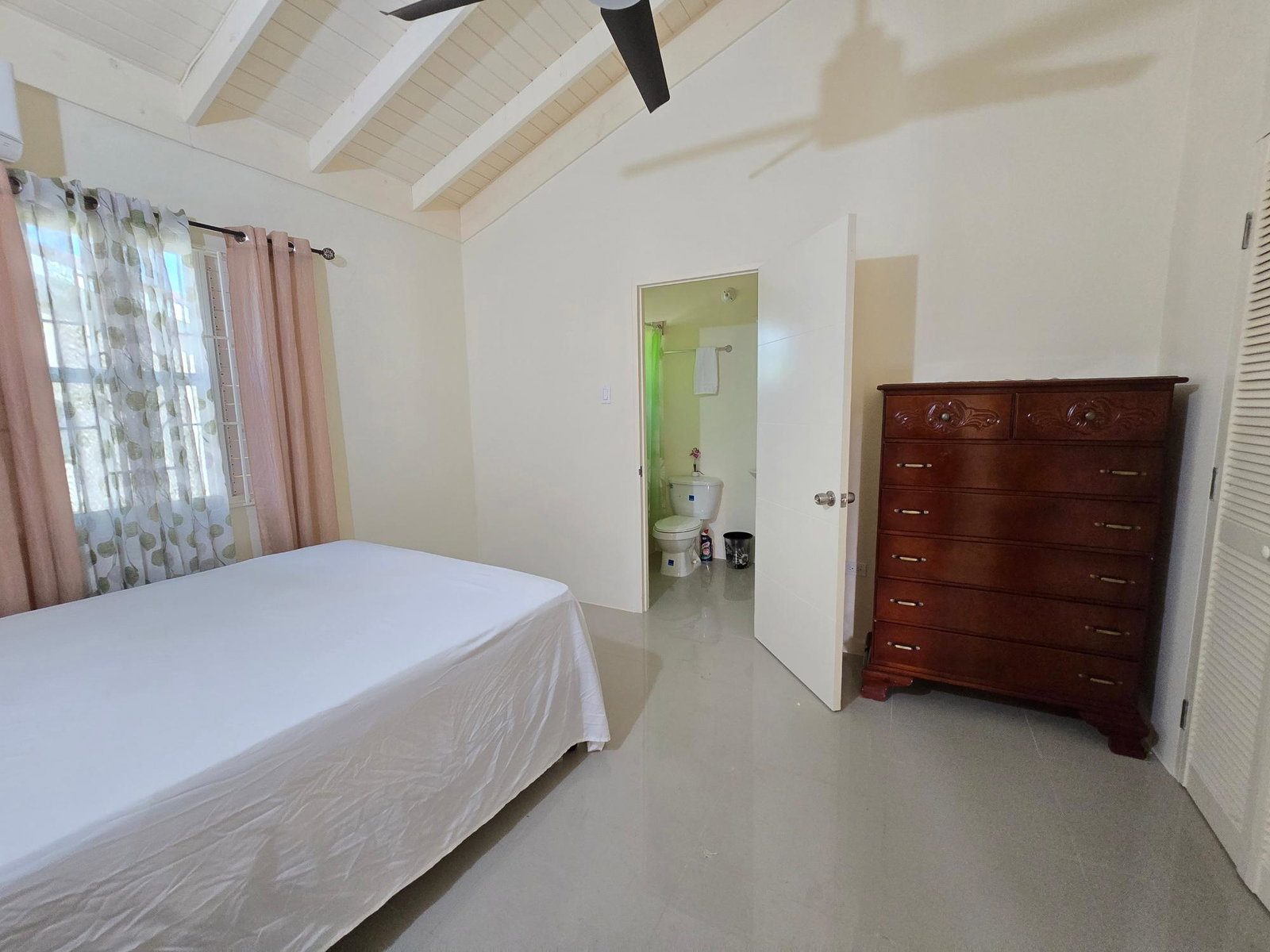 Fifteenth image of Drax Hall Manor in St. Ann's Bay, St. Ann, Jamaica - property is For Rent