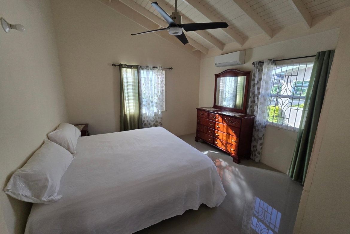Sixteenth image of Drax Hall Manor in St. Ann's Bay, St. Ann, Jamaica - property is For Rent