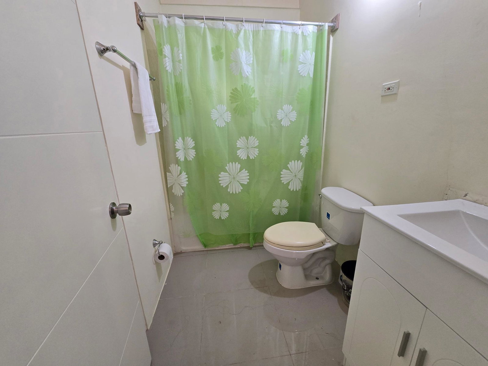 Twentieth image of Drax Hall Manor in St. Ann's Bay, St. Ann, Jamaica - property is For Rent