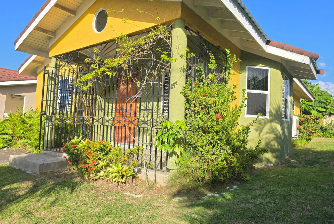 Twenty-Fourth image of Drax Hall Manor in St. Ann's Bay, St. Ann, Jamaica - property is For Rent