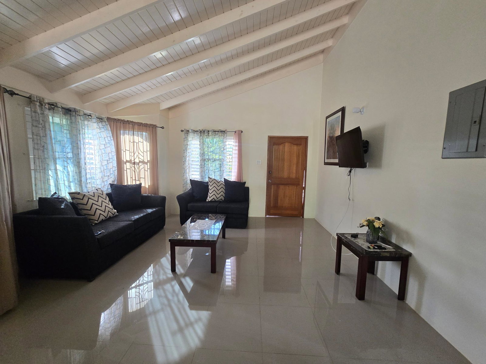 Sixth image of Drax Hall Manor in St. Ann's Bay, St. Ann, Jamaica - property is For Rent
