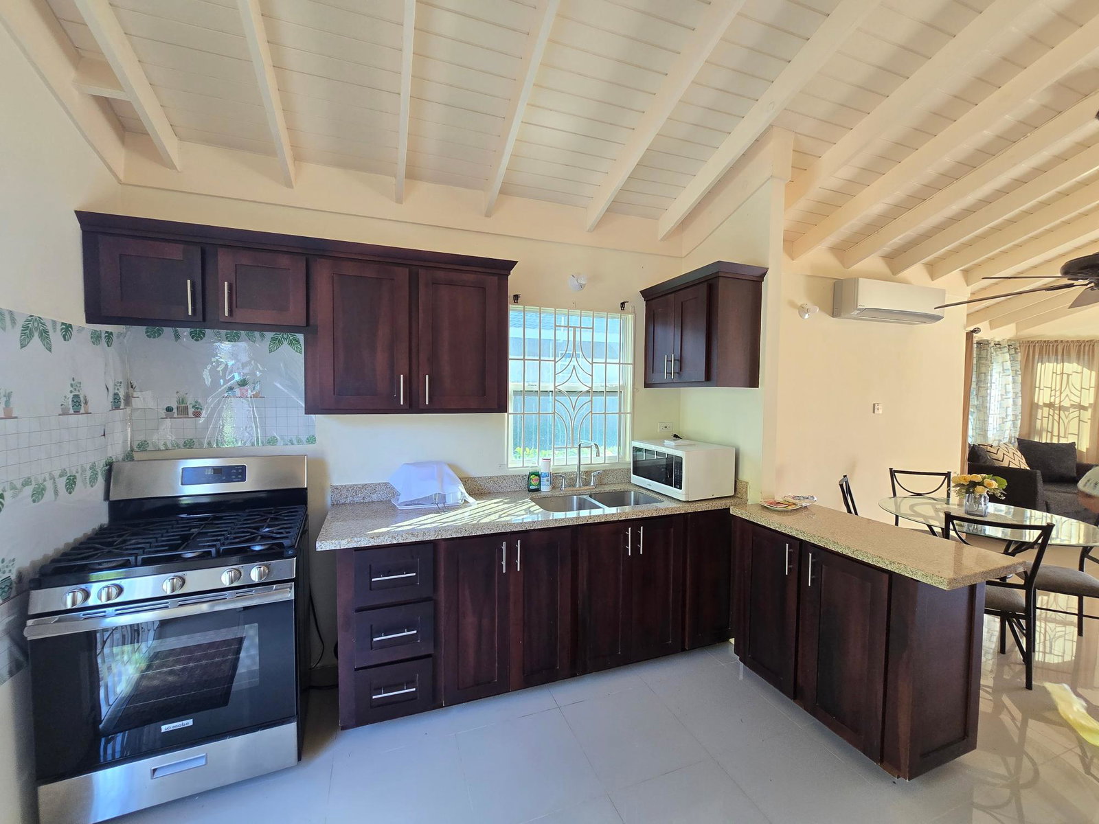 Eighth image of Drax Hall Manor in St. Ann's Bay, St. Ann, Jamaica - property is For Rent