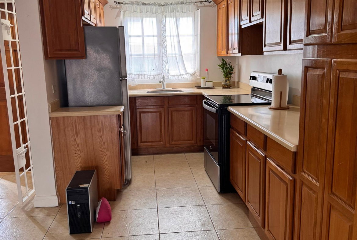 Twelfth image of 25-1 Marley Road in Kingston 6, St. Andrew, Jamaica - property is For Rent