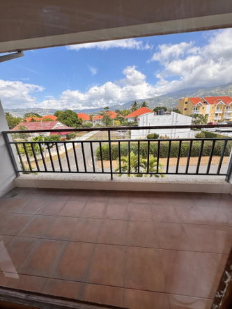 Twenty-Sixth image of 25-1 Marley Road in Kingston 6, St. Andrew, Jamaica - property is For Rent