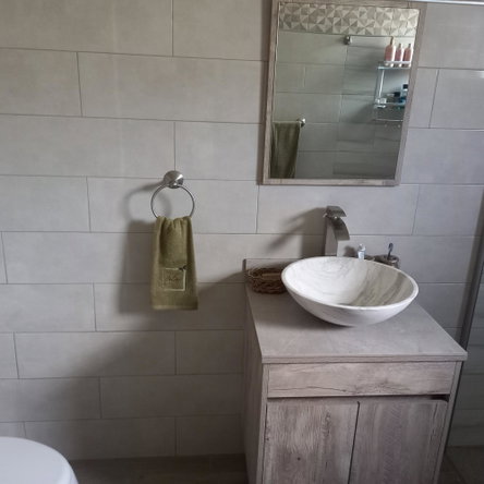 Seventeenth image of 20 Brentwood Terrace, w Kirk in Kingston 19, St. Andrew, Jamaica - property is For Rent
