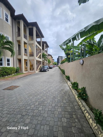 Second image of Ottawa Avenue in Kingston 6, St. Andrew, Jamaica - property is For Rent