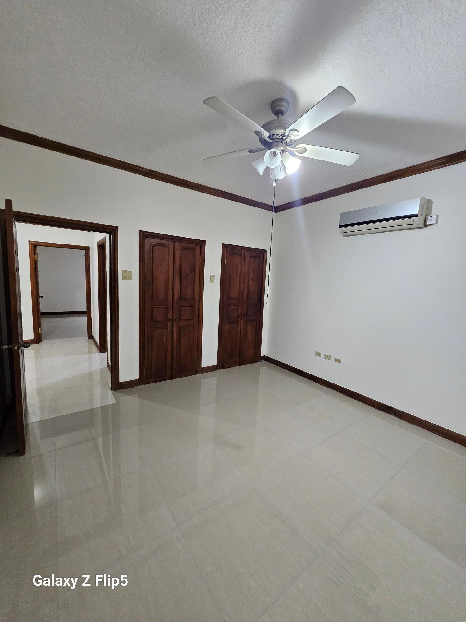 Fifteenth image of Ottawa Avenue in Kingston 6, St. Andrew, Jamaica - property is For Rent