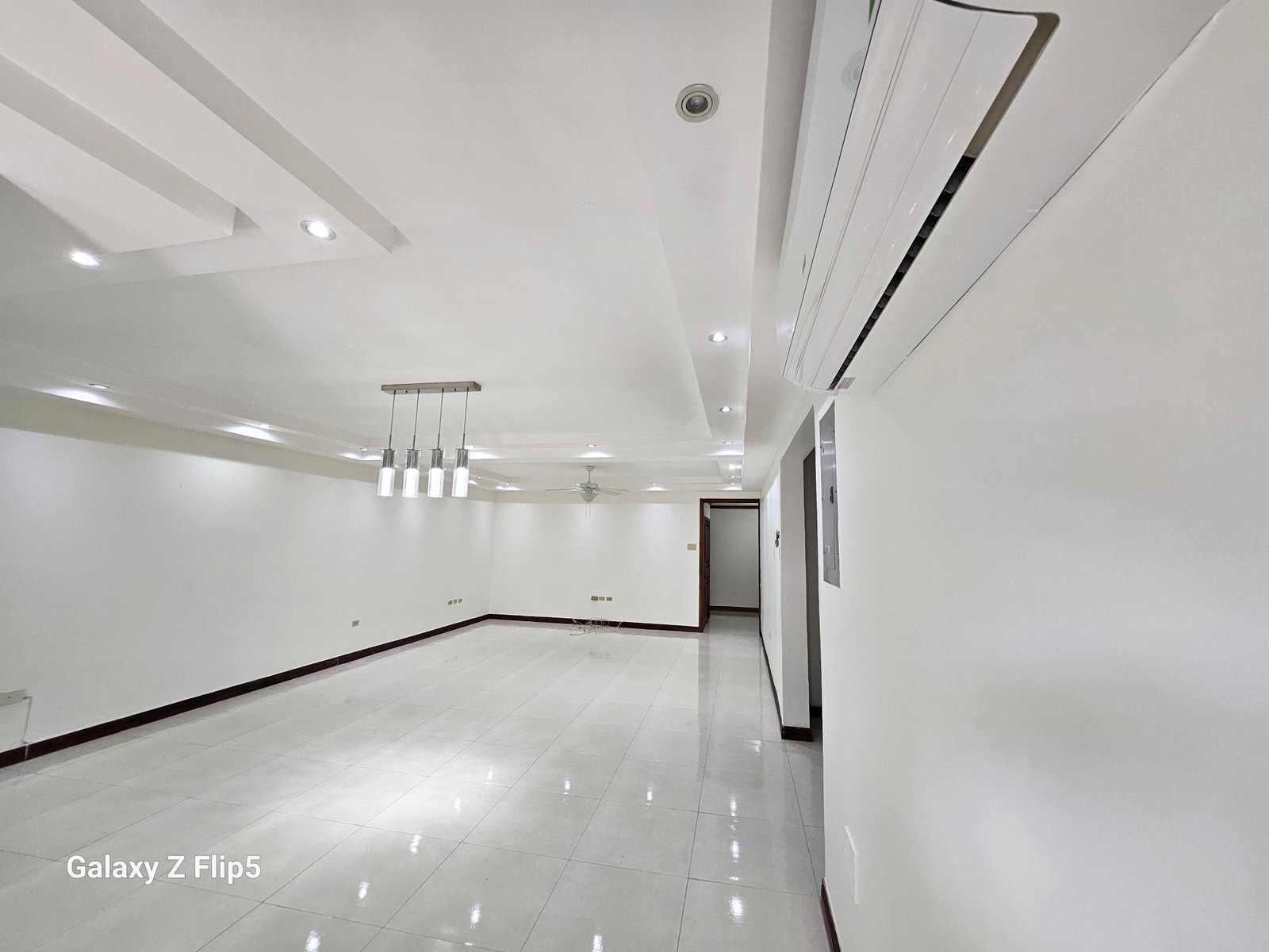 Nineteenth image of Ottawa Avenue in Kingston 6, St. Andrew, Jamaica - property is For Rent