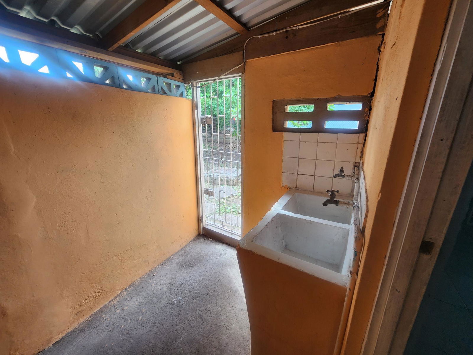 Spacious-3-Bedroom-Home-for-Sale-in-St.-Andrew-Jamaica Sixteenth image of 31 Auburn Avenue in Kingston 20, St. Andrew, Jamaica - property is For Sale