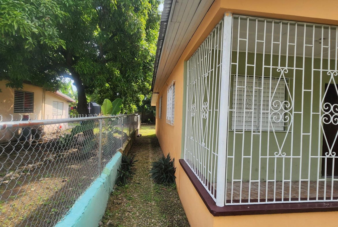 Sixth image of 31 Auburn Avenue in Kingston 20, St. Andrew, Jamaica - property is For Sale