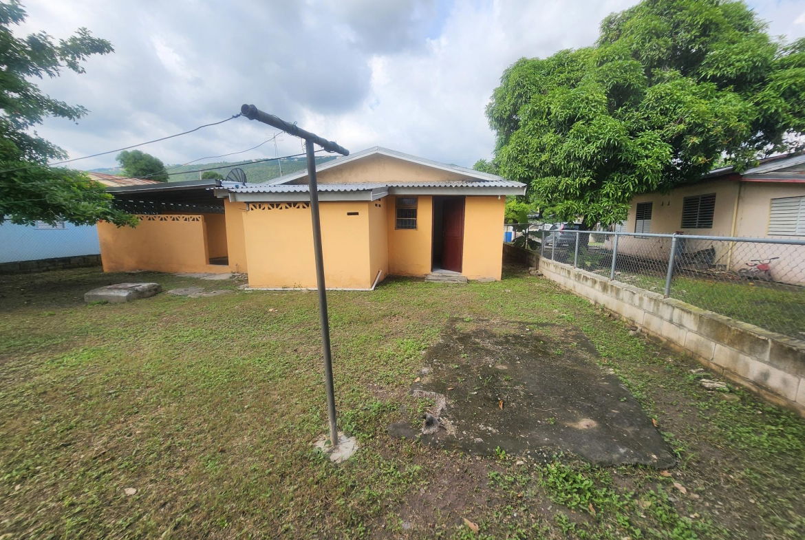 Eighth image of 31 Auburn Avenue in Kingston 20, St. Andrew, Jamaica - property is For Sale