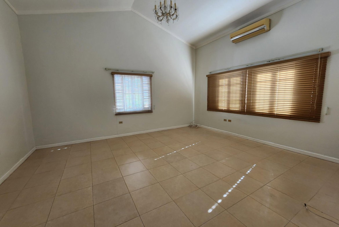 Tenth image of 1-1 Durie Drive in Kingston 8, St. Andrew, Jamaica - property is For Rent