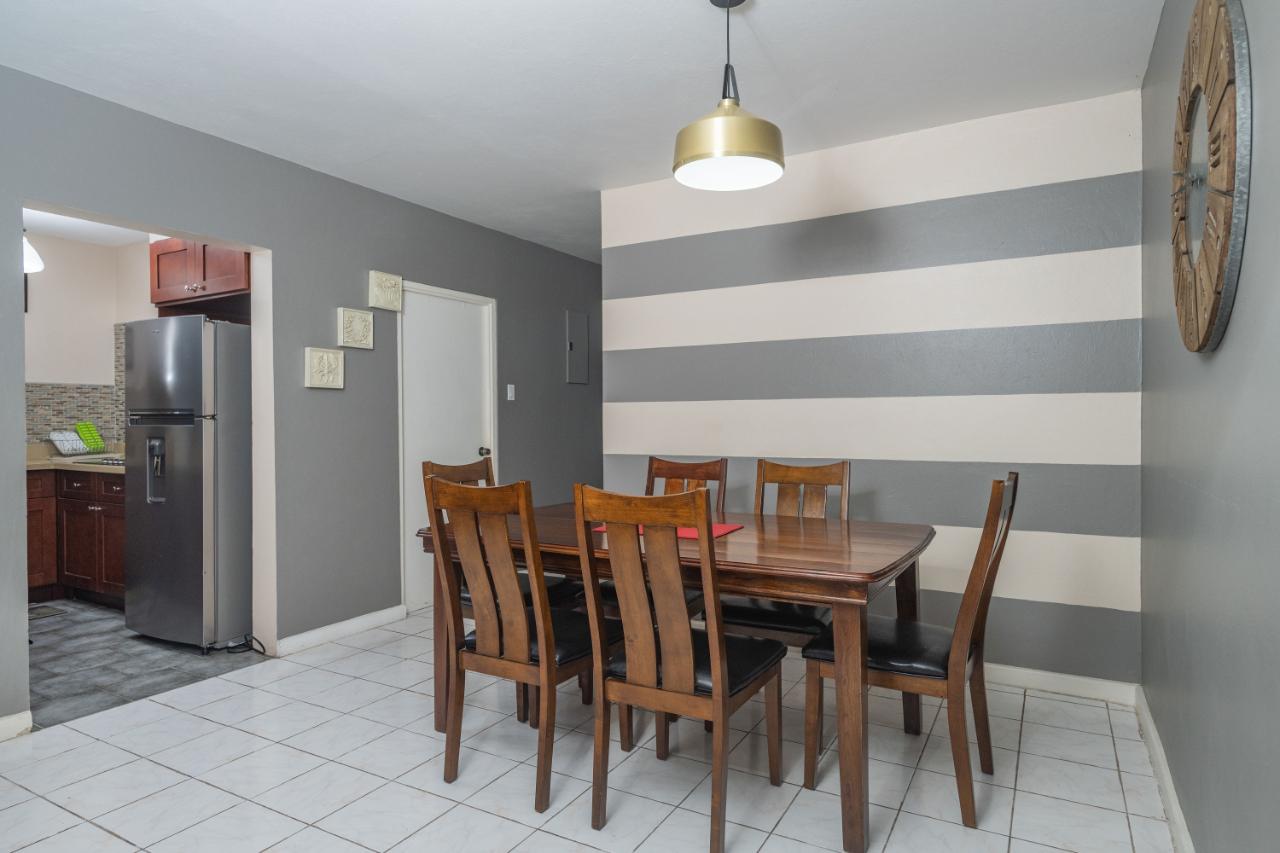 Eleventh image of 2-39 Leader Avenue in Montego Bay, St. James, Jamaica - property is For Rent