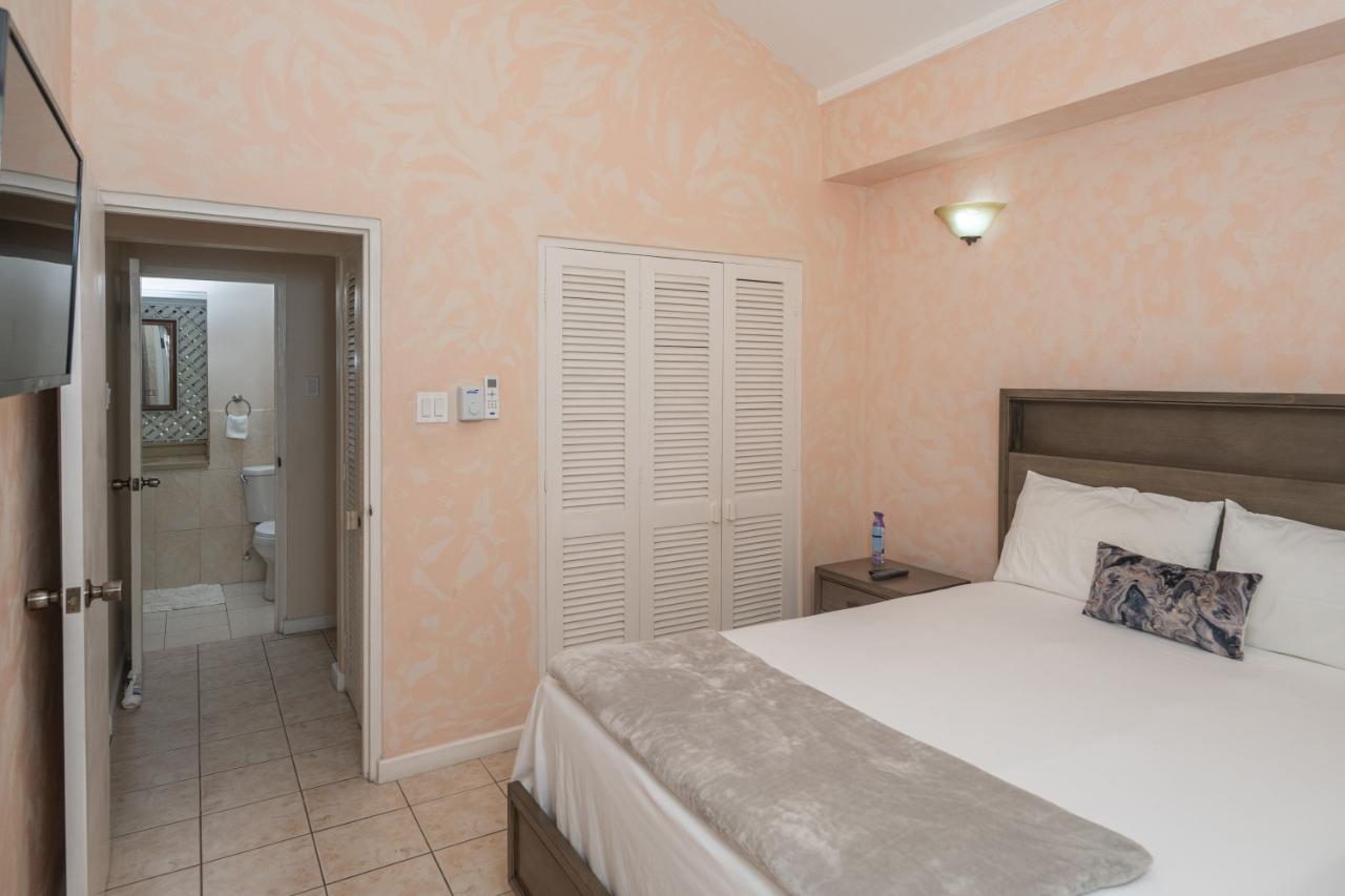 Sixteenth image of 2-39 Leader Avenue in Montego Bay, St. James, Jamaica - property is For Rent