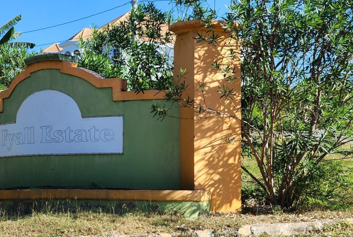 Eighth image of 10 Fyall Estate in Fyall Estate, Clarendon, Jamaica - property is For Sale
