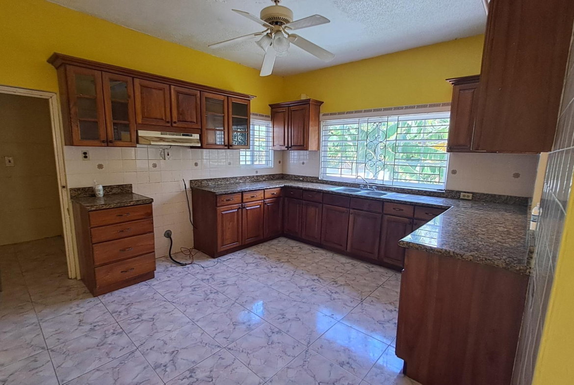Seventeenth image of 241 Bratton Road in Little River, St. James, Jamaica - property is For Rent