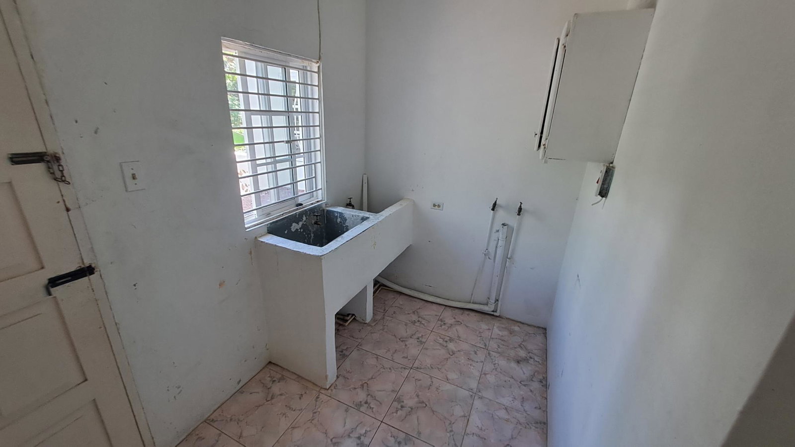Spacious-4-Bedroom-Home-for-Rent-in-St.-James-Jamaica Twenty-Ninth image of 241 Bratton Road in Little River, St. James, Jamaica - property is For Rent