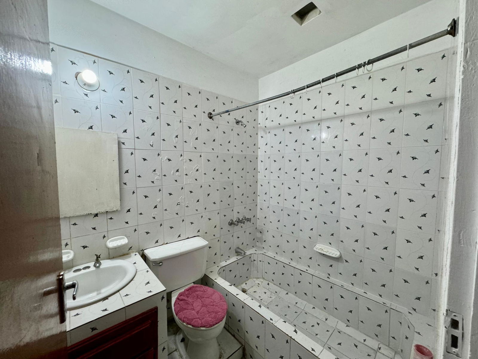 Seventeenth image of 595 Catherine Hall, Montego b in Catherine Hall, St. James, Jamaica - property is For Sale