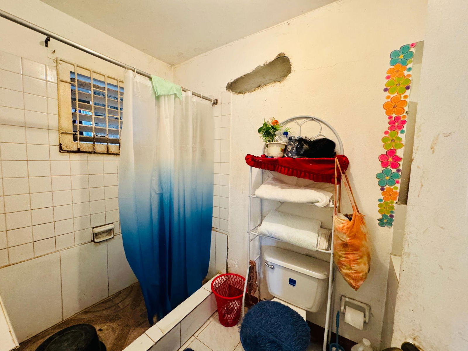 Seventh image of 595 Catherine Hall, Montego b in Catherine Hall, St. James, Jamaica - property is For Sale