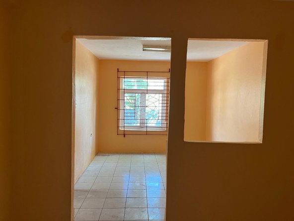 Seventh image of 4 Kelly Road in Westchester, St. Catherine, Jamaica - property is For Sale