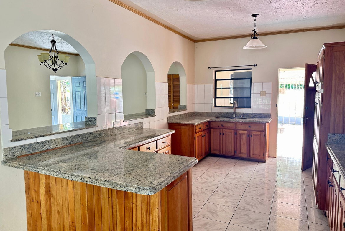 Ninth image of 7 Avondale Heights in Mandeville, Manchester, Jamaica - property is For Sale