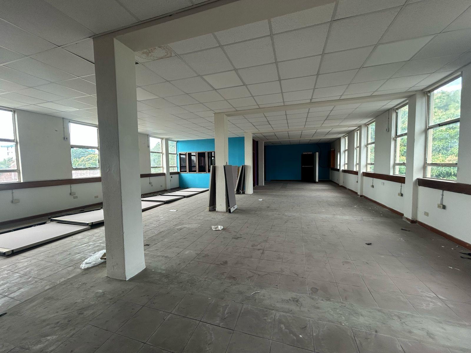 Fifth image of 16-10 South Avenue in Kingston 4, Kingston, Jamaica - property is For Rent