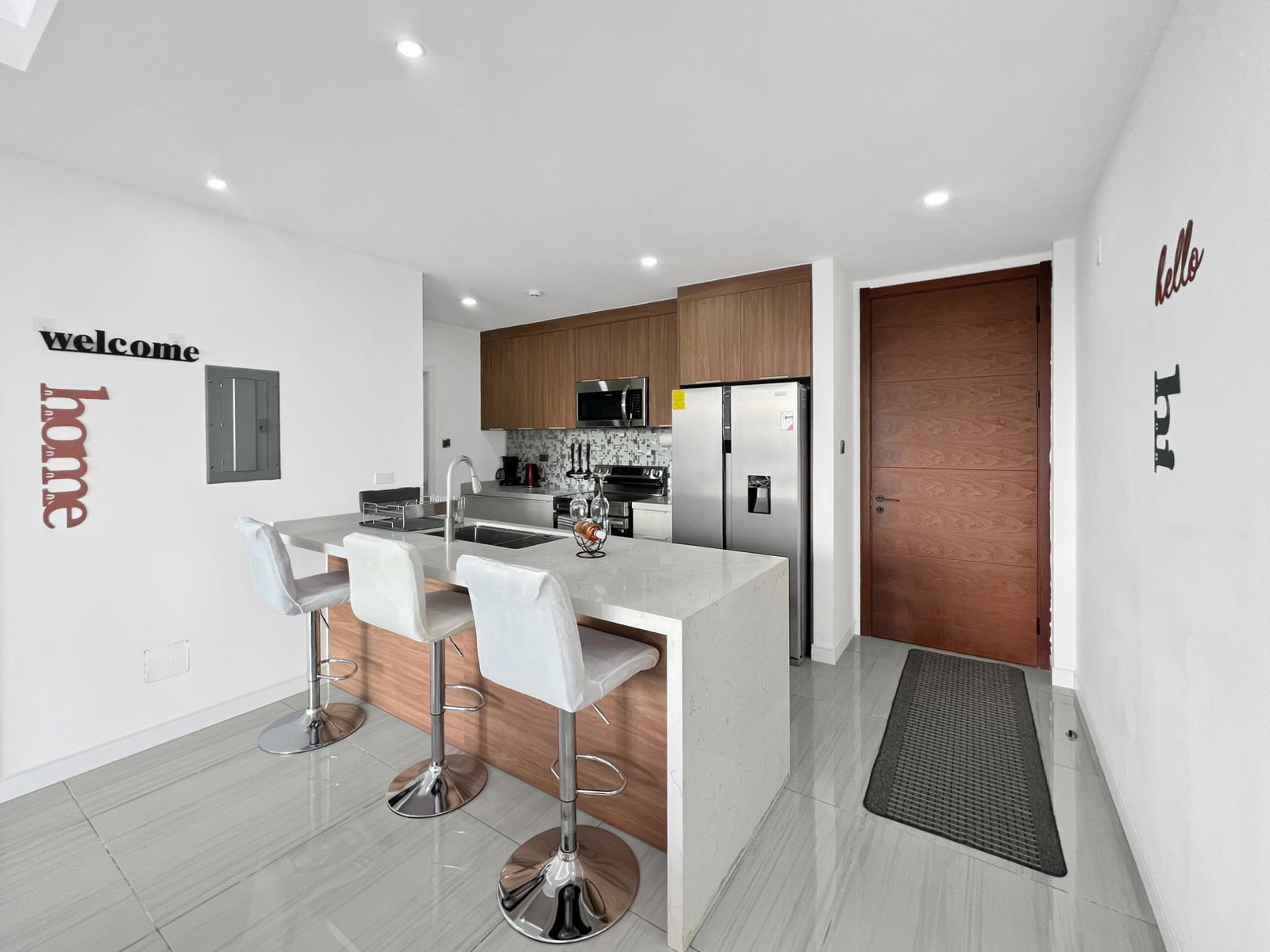 Second image of 307-3 Kings Drive in Kingston 6, St. Andrew, Jamaica - property is For Rent