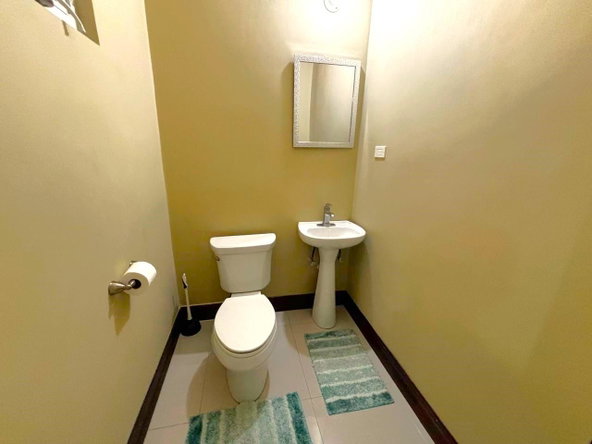 Thirteenth image of 13-16-18 Annette Crescent in Kingston 10, St. Andrew, Jamaica - property is For Sale