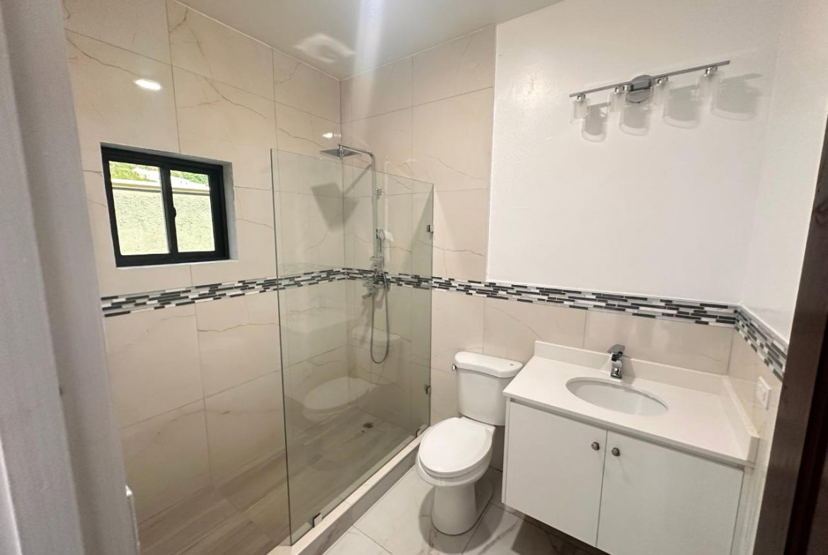 Ninth image of 9- 6-7 Mayfair Close in Kingston 19, St. Andrew, Jamaica - property is For Sale