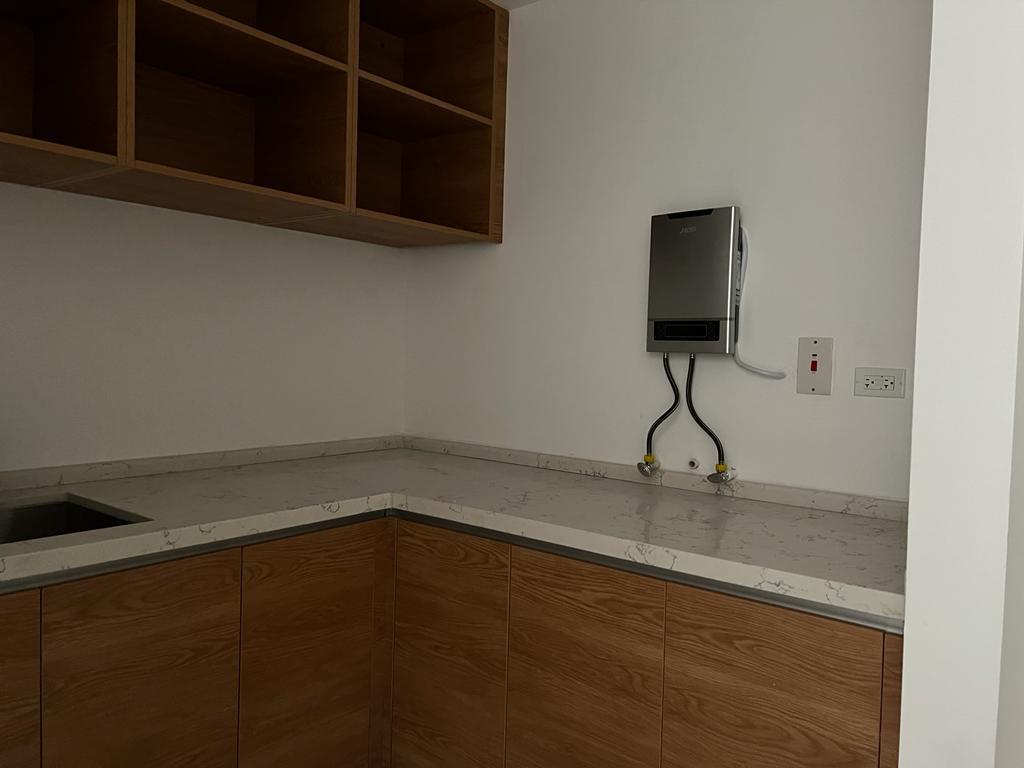 Seventh image of 9- Paradise Bay, St. James in Montego Bay, St. James, Jamaica - property is For Rent