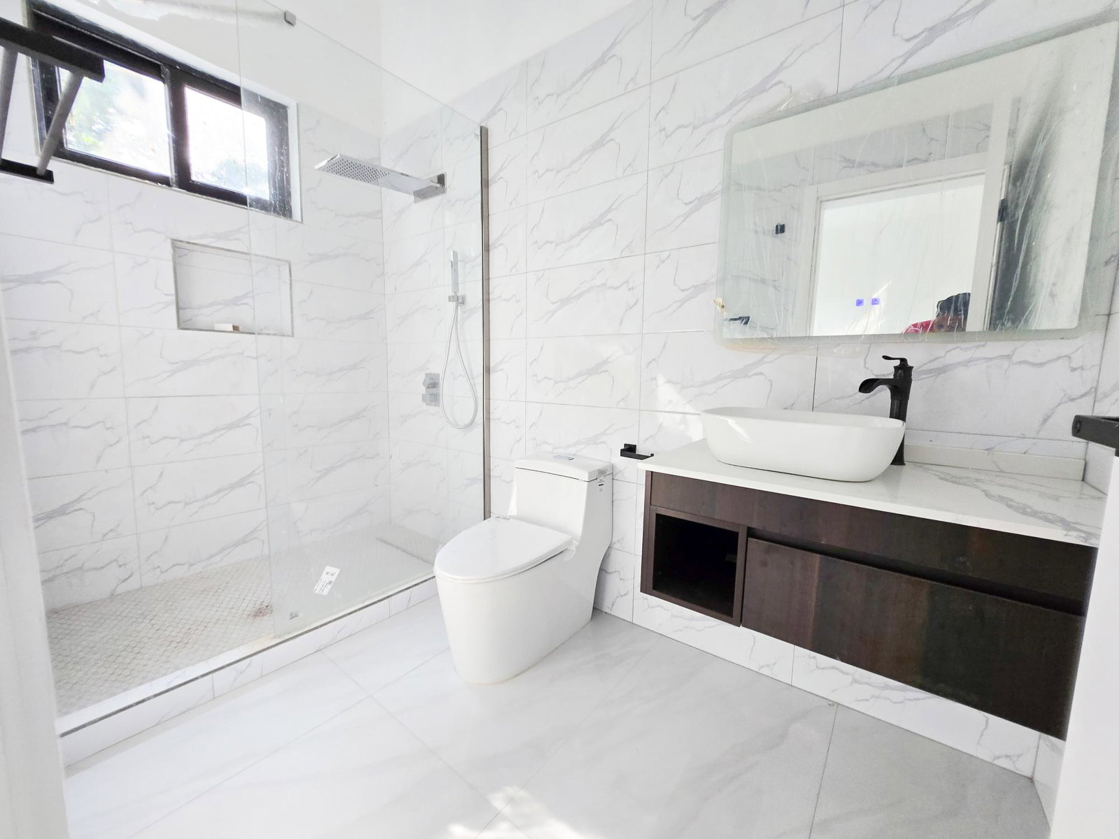 Fourth image of 5-30 Bridgemount Drive in Kingston 8, St. Andrew, Jamaica - property is For Rent