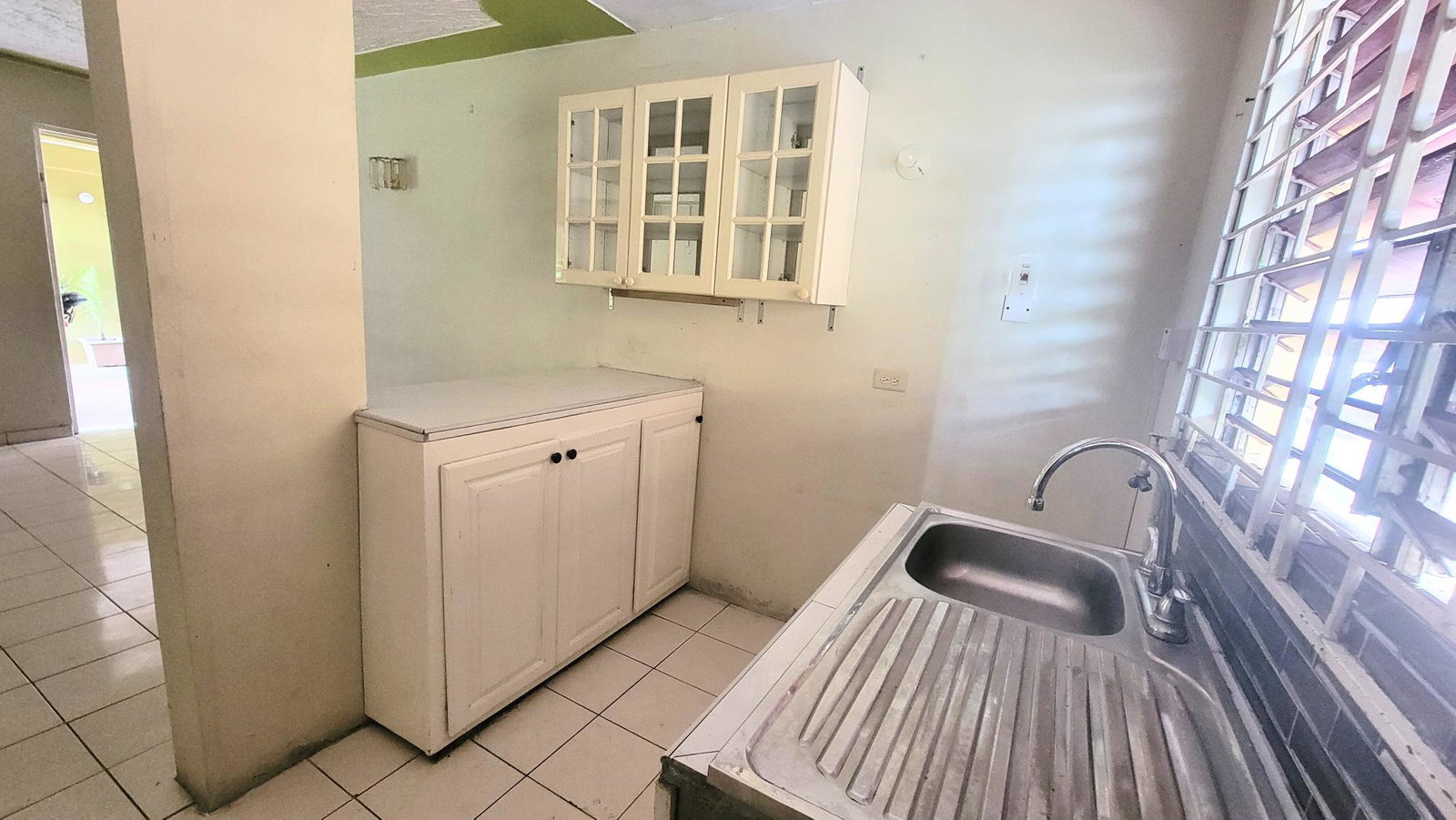 Stunning-2-Bedroom-Apartment-for-Sale-in-Kingston-Jamaica Sixth image of 202-1 Central Avenue in Constant Spring P.O., St. Andrew, Jamaica - property is For Sale