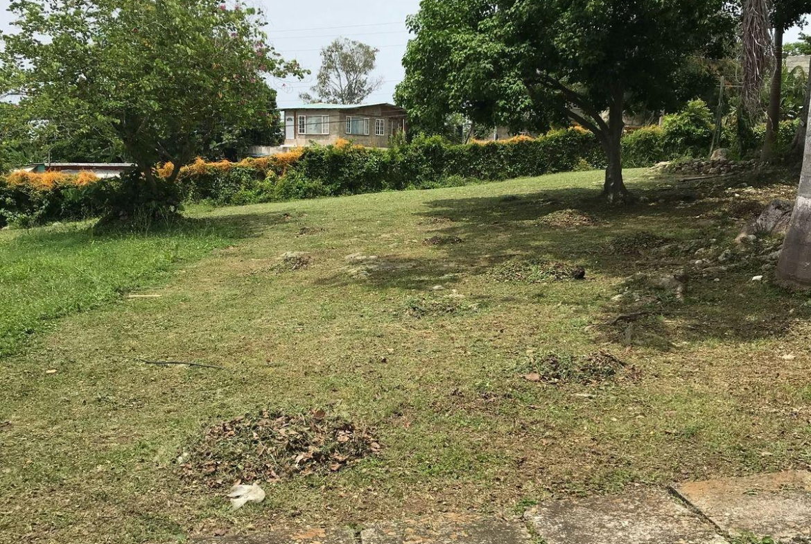 Eighteenth image of 4- Paradise Acres, Montego b in Paradise Acres, St. James, Jamaica - property is For Sale