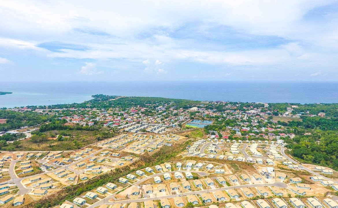 Fourteenth image of 475 Camelot Village in Discovery Bay, St. Ann, Jamaica - property is For Rent