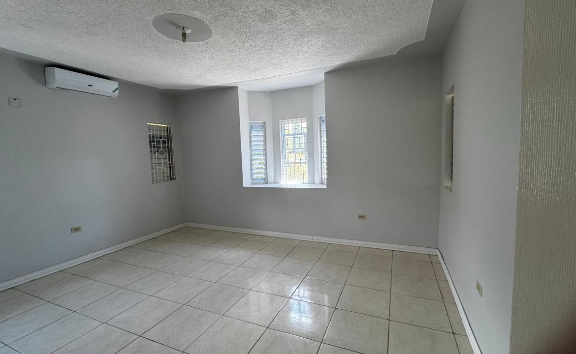 Eleventh image of 2c Stanmore Terrace, Kingsto in Kingston 19, St. Andrew, Jamaica - property is For Rent