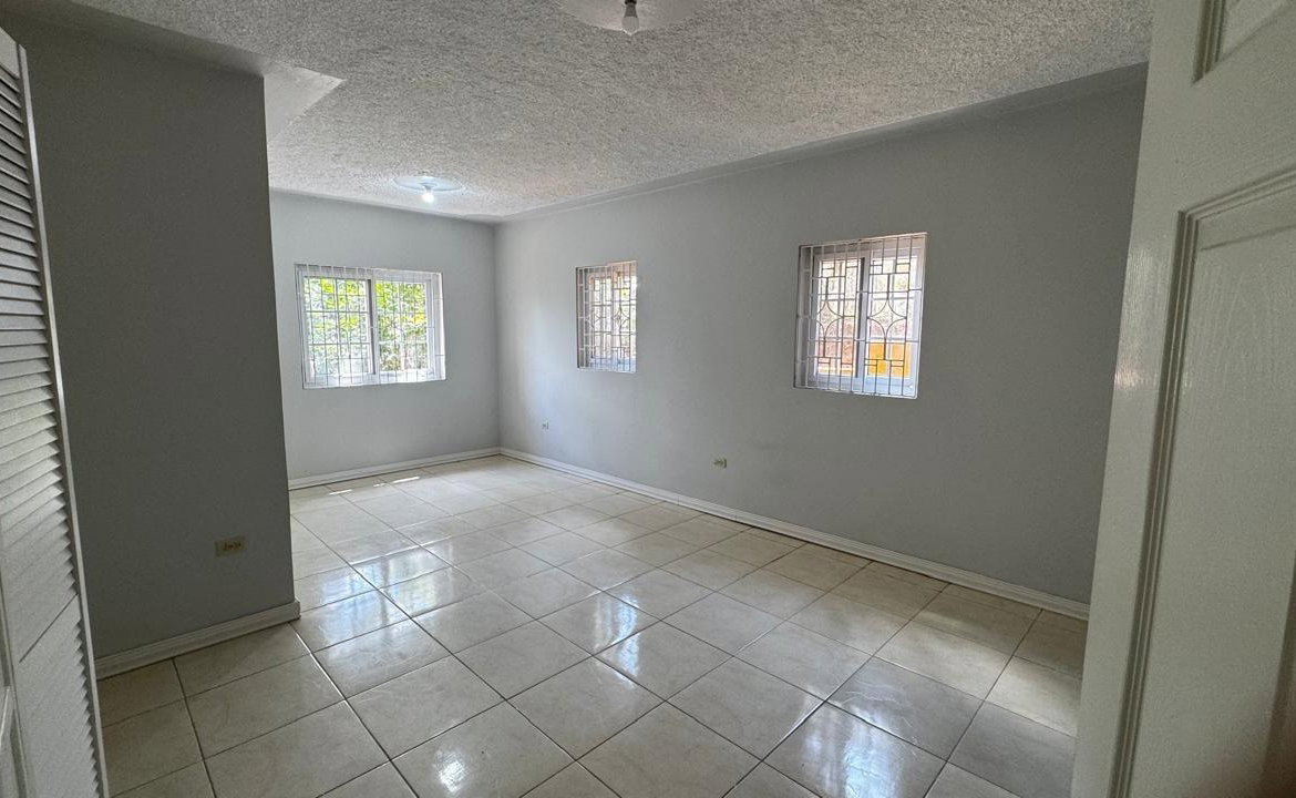 Seventh image of 2c Stanmore Terrace, Kingsto in Kingston 19, St. Andrew, Jamaica - property is For Rent