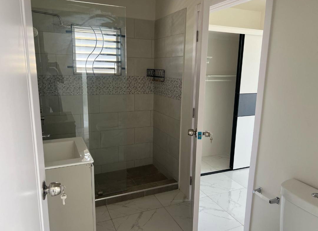 Eighth image of 652 Phoenix Park Village 2 in Portmore Park, St. Catherine, Jamaica - property is For Rent