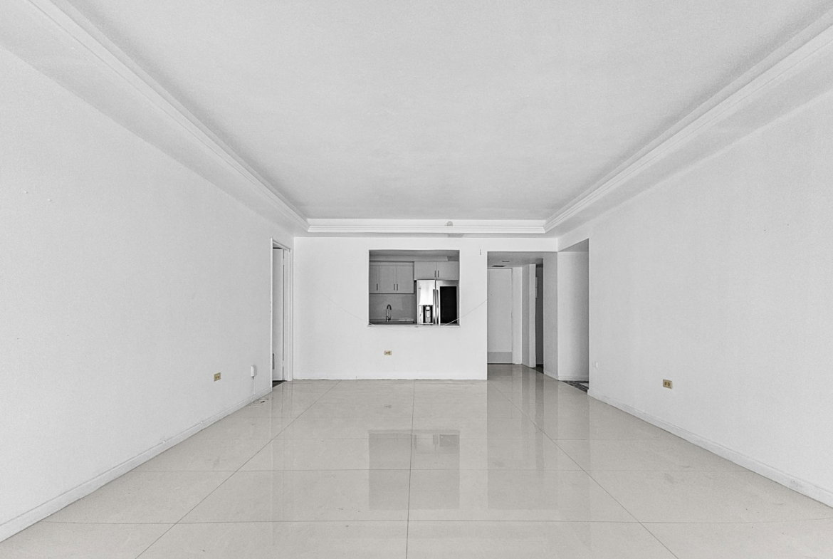 Thirteenth image of 8h- Ocean Towers in KINGSTON, Kingston, Jamaica - property is For Rent