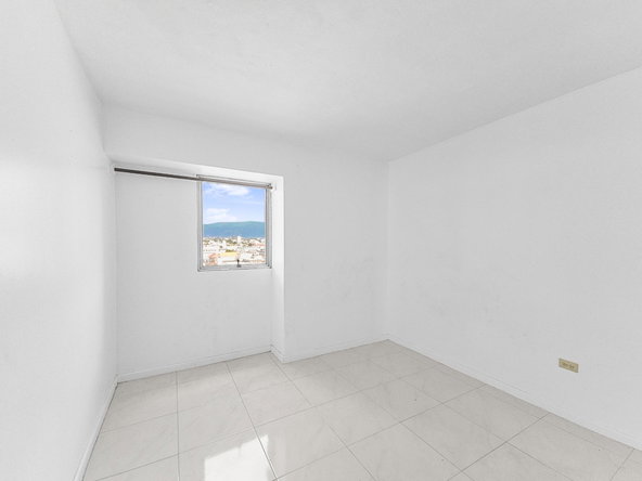 Sixth image of 8h- Ocean Towers in KINGSTON, Kingston, Jamaica - property is For Rent