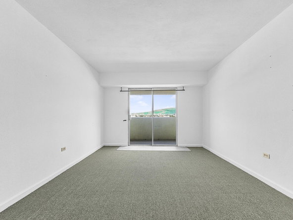 Tenth image of 8h- Ocean Towers in KINGSTON, Kingston, Jamaica - property is For Rent