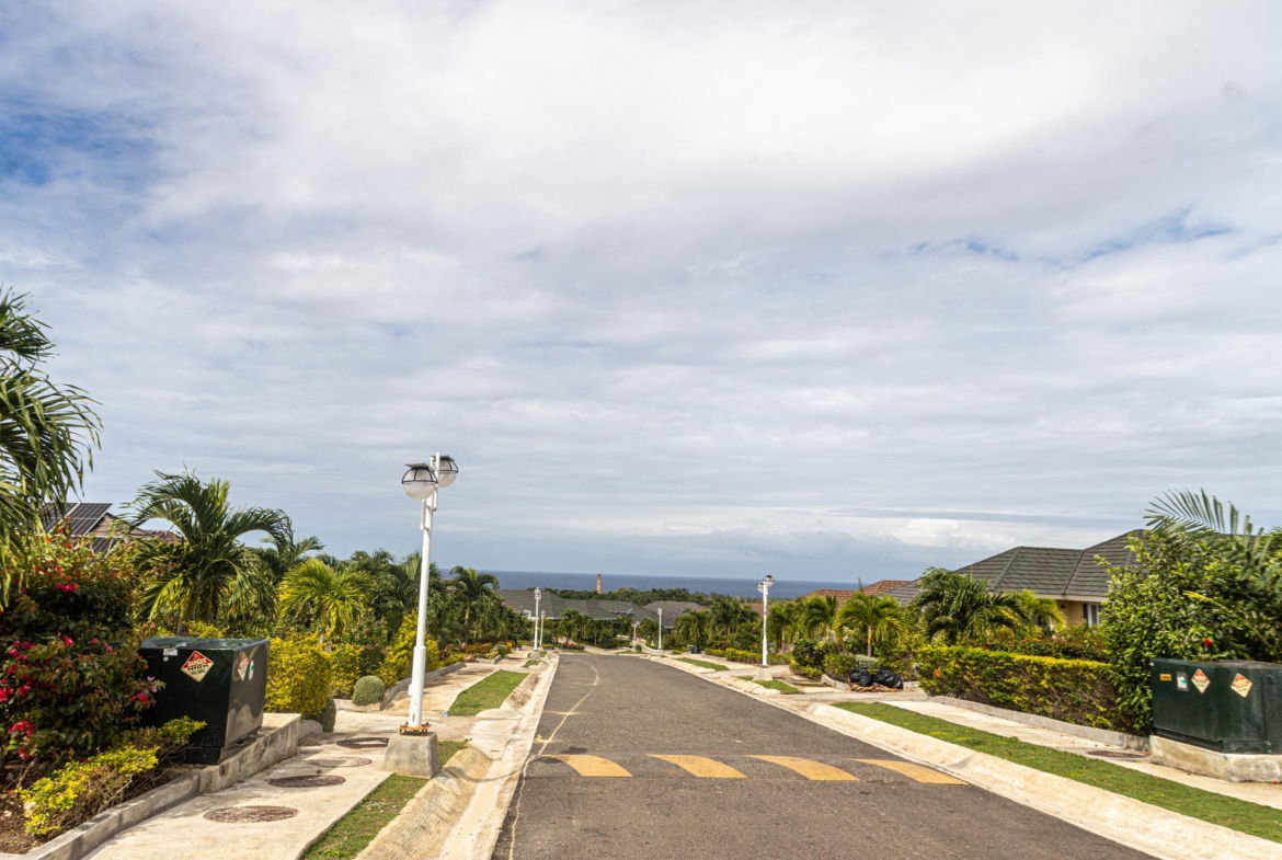 Twenty-Seventh image of The Crest Richmond Estate in St. Ann's Bay, St. Ann, Jamaica - property is For Rent