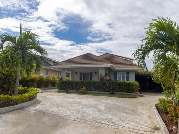 First image of The Crest Richmond Estate in St. Ann's Bay, St. Ann, Jamaica - property is For Rent