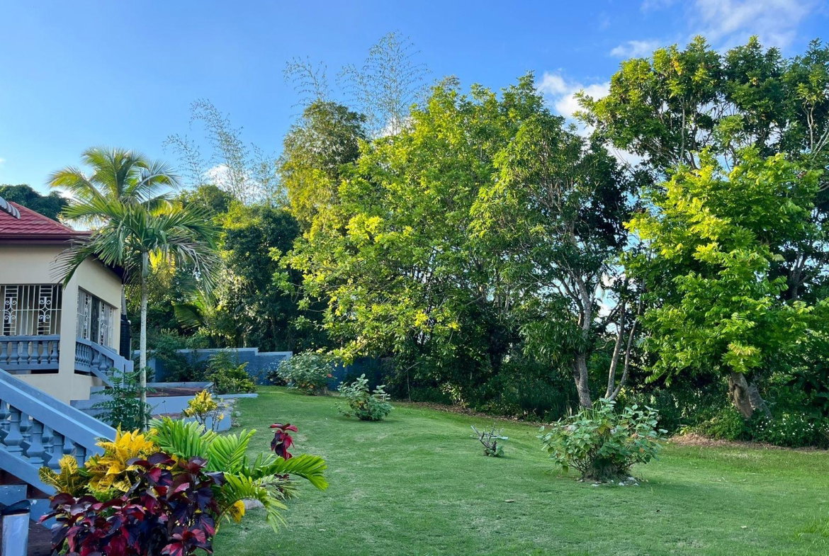 Nineteenth image of Clifton Gardens in Mandeville, Manchester, Jamaica - property is For Sale