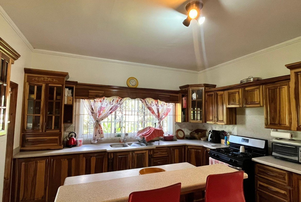 Seventh image of Clifton Gardens in Mandeville, Manchester, Jamaica - property is For Sale