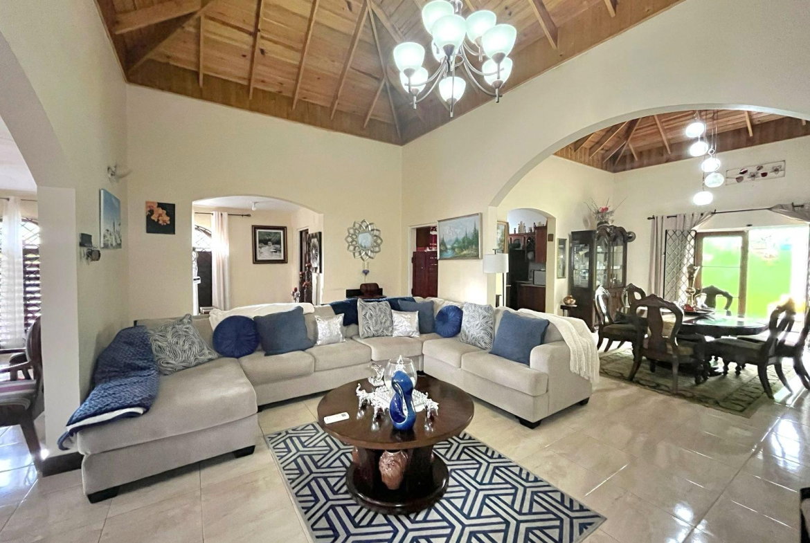 Second image of 8 Davis Ave in Montego Bay, St. James, Jamaica - property is For Sale