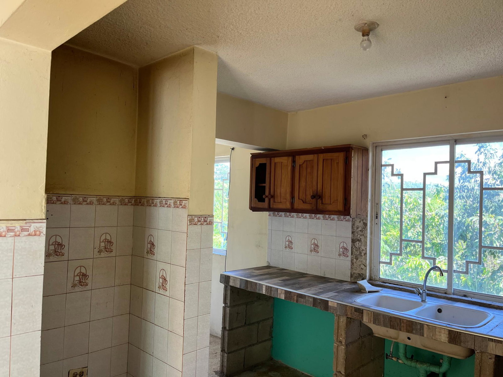 Twenty-Ninth image of 8 St. Jago Heights Drive in St. Jago, Clarendon, Jamaica - property is For Sale