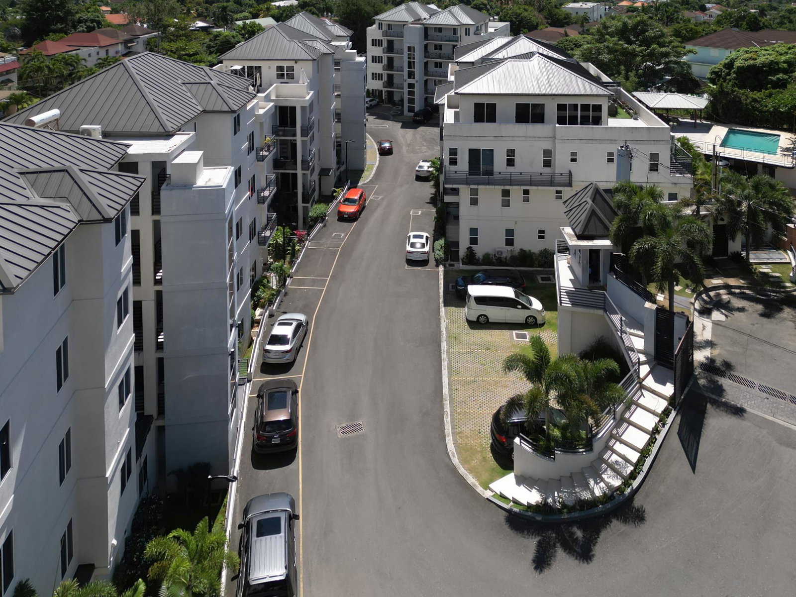 Stunning-Ground-Floor-Apartment-for-Sale-in-Kingston-6-Jamaica Fourth image of 5 Degenhart Close in Kingston 6, St. Andrew, Jamaica - property is For Sale